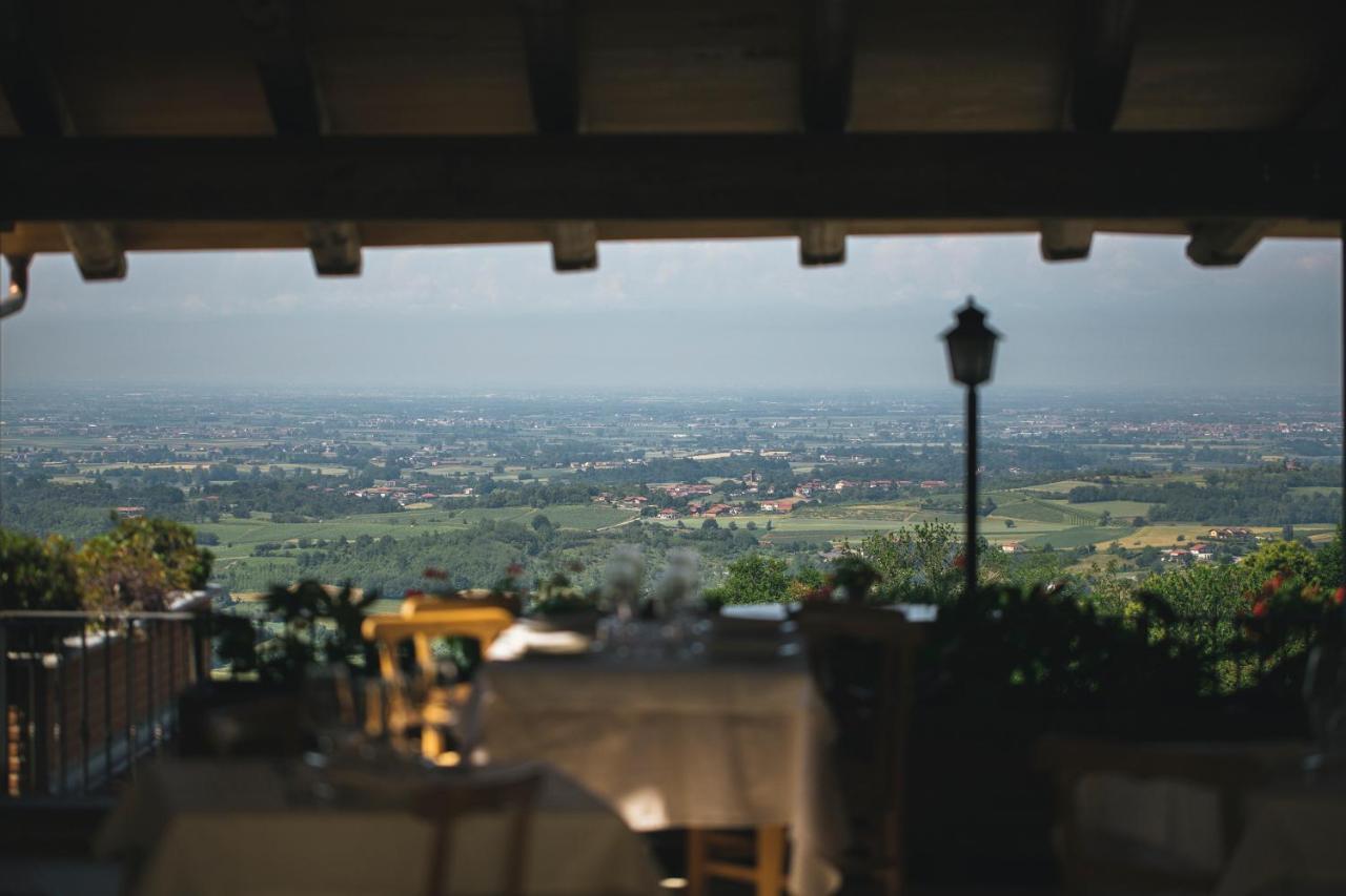 Alle tre Colline Albugnano Esterno foto