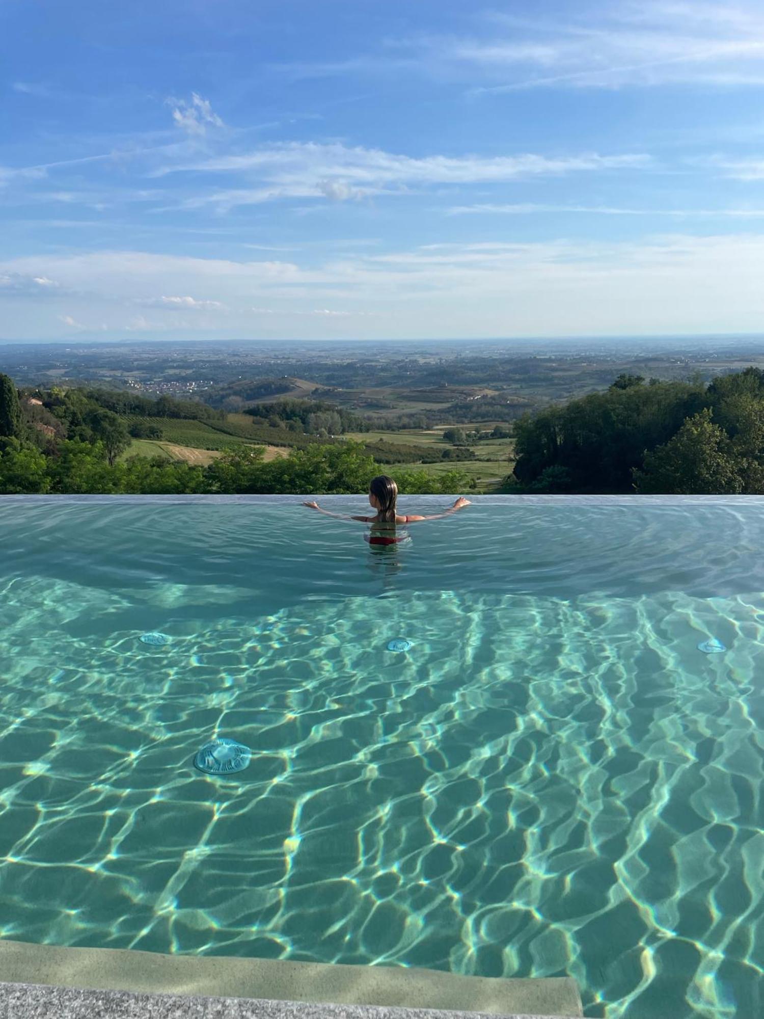 Alle tre Colline Albugnano Esterno foto